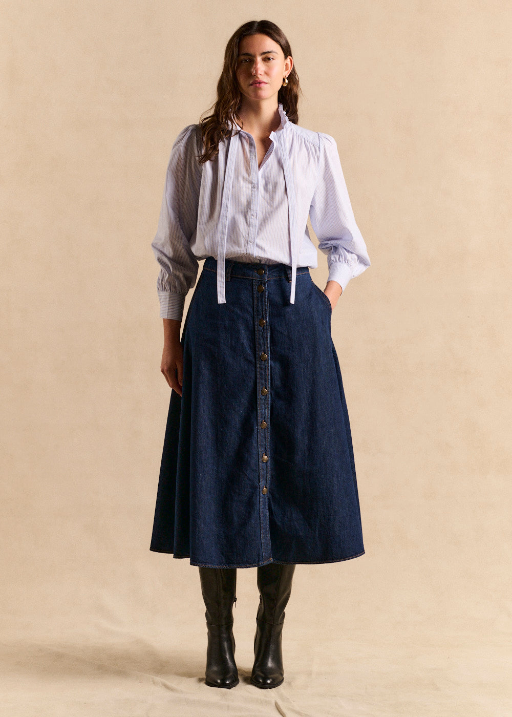 JEANNA Button-front flared denim midi skirt - 1 - Sud Express - Sud Express