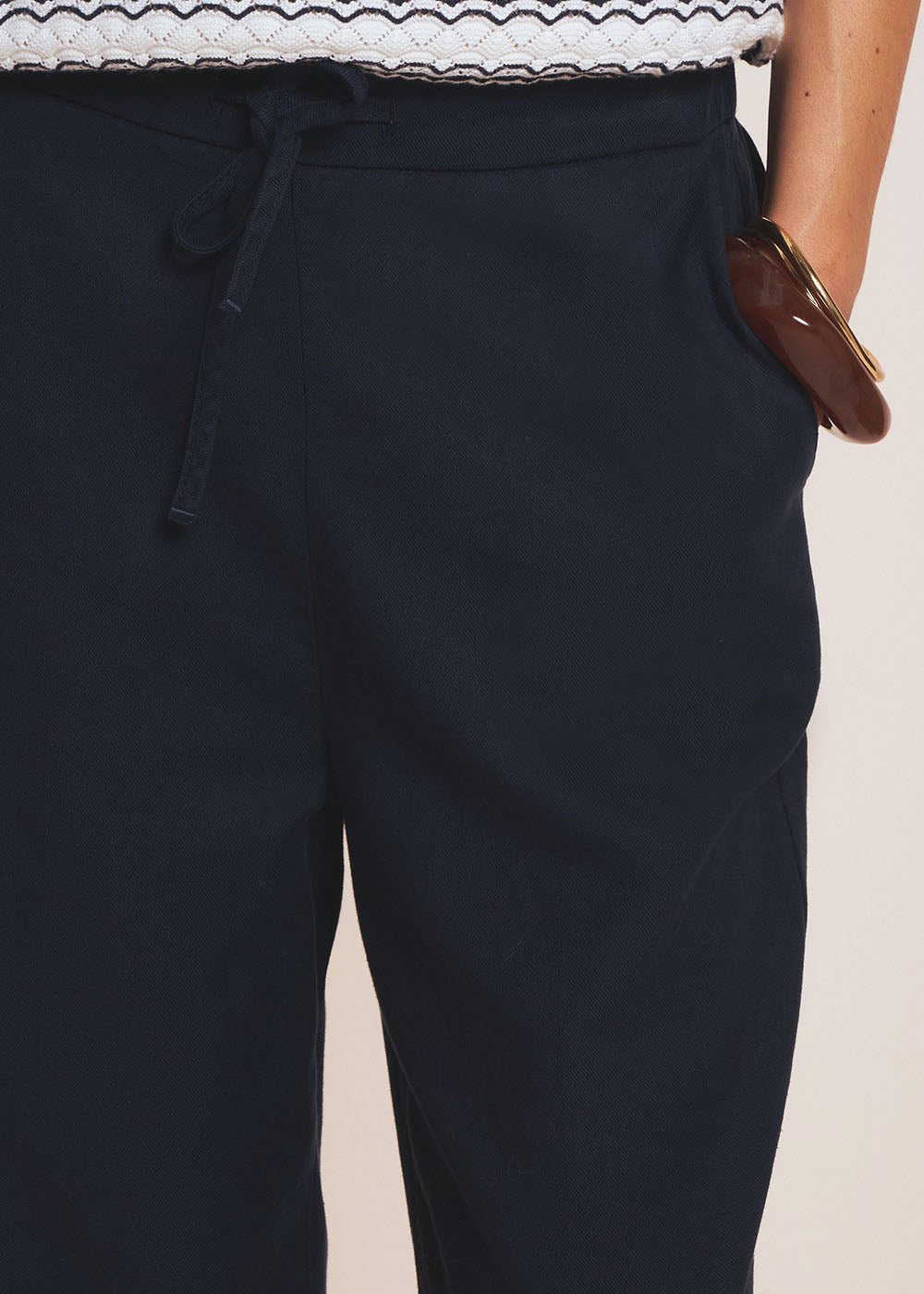 High-waisted straight-leg trousers - Sud Express - 4 - Sud Express