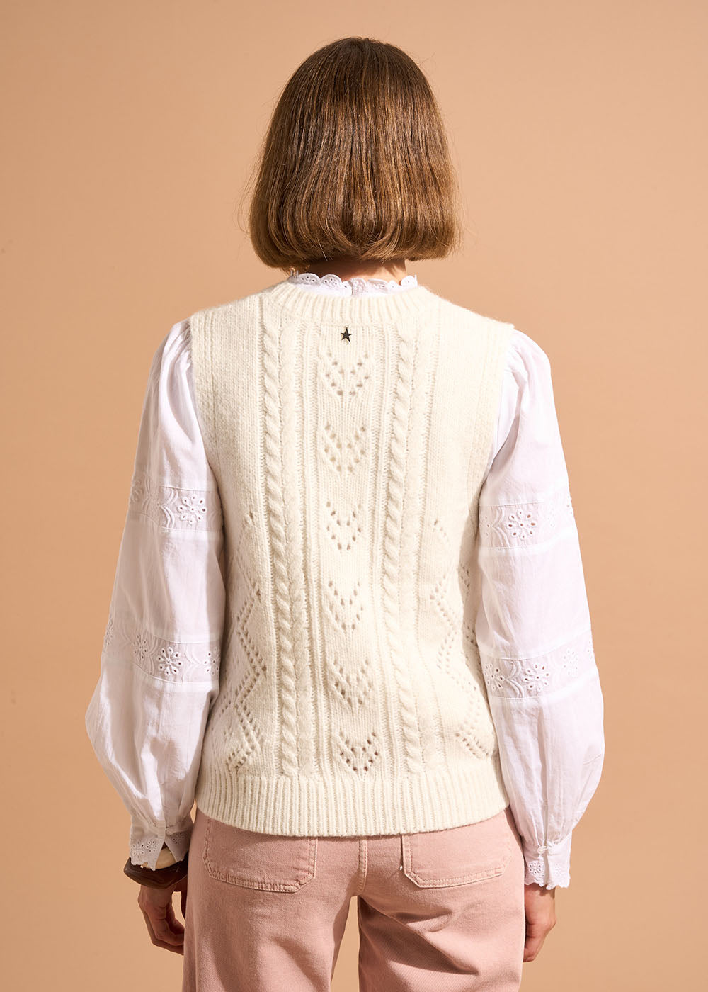 Sleeveless jumper with round neck and dot pattern - Sud Express - 3 - Sud Express