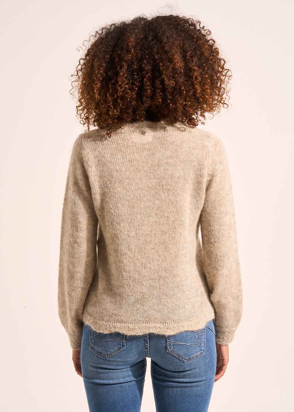 V-neck sweater with crochet details - Sud Express - 3 - Sud Express