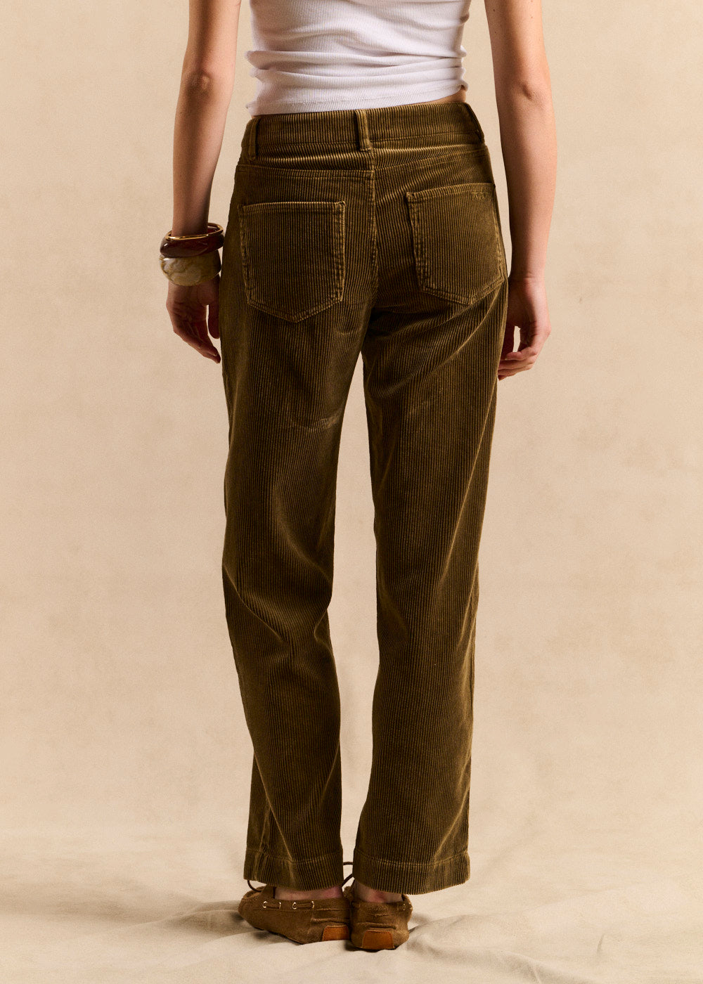Boyfriend-fit corduroy trousers - Sud Express - 3 - Sud Express