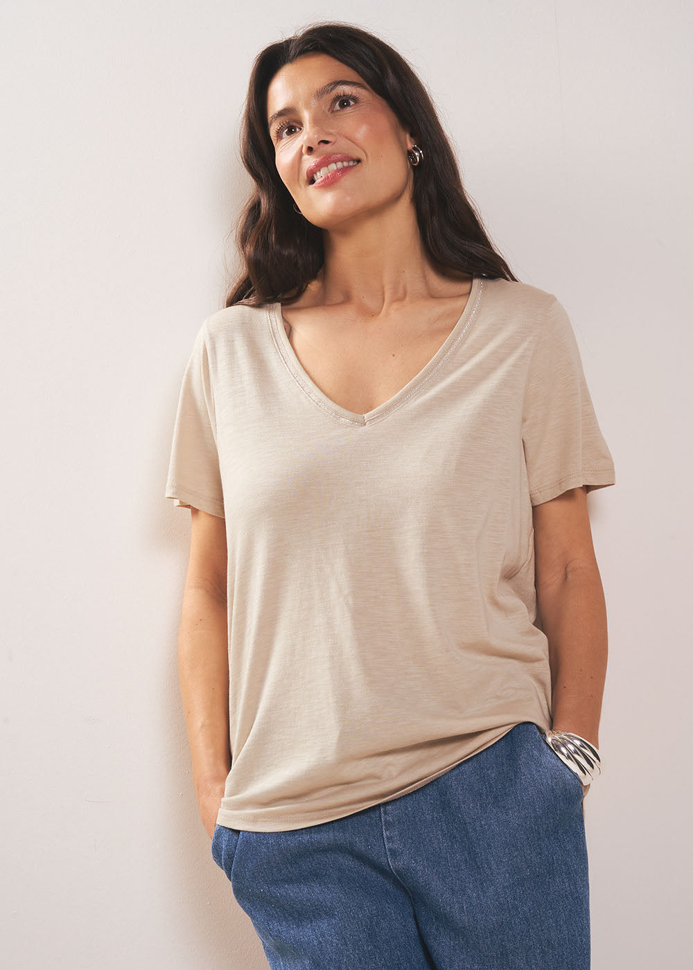 V-neck T-shirt - Sud Express - 5 - Sud Express