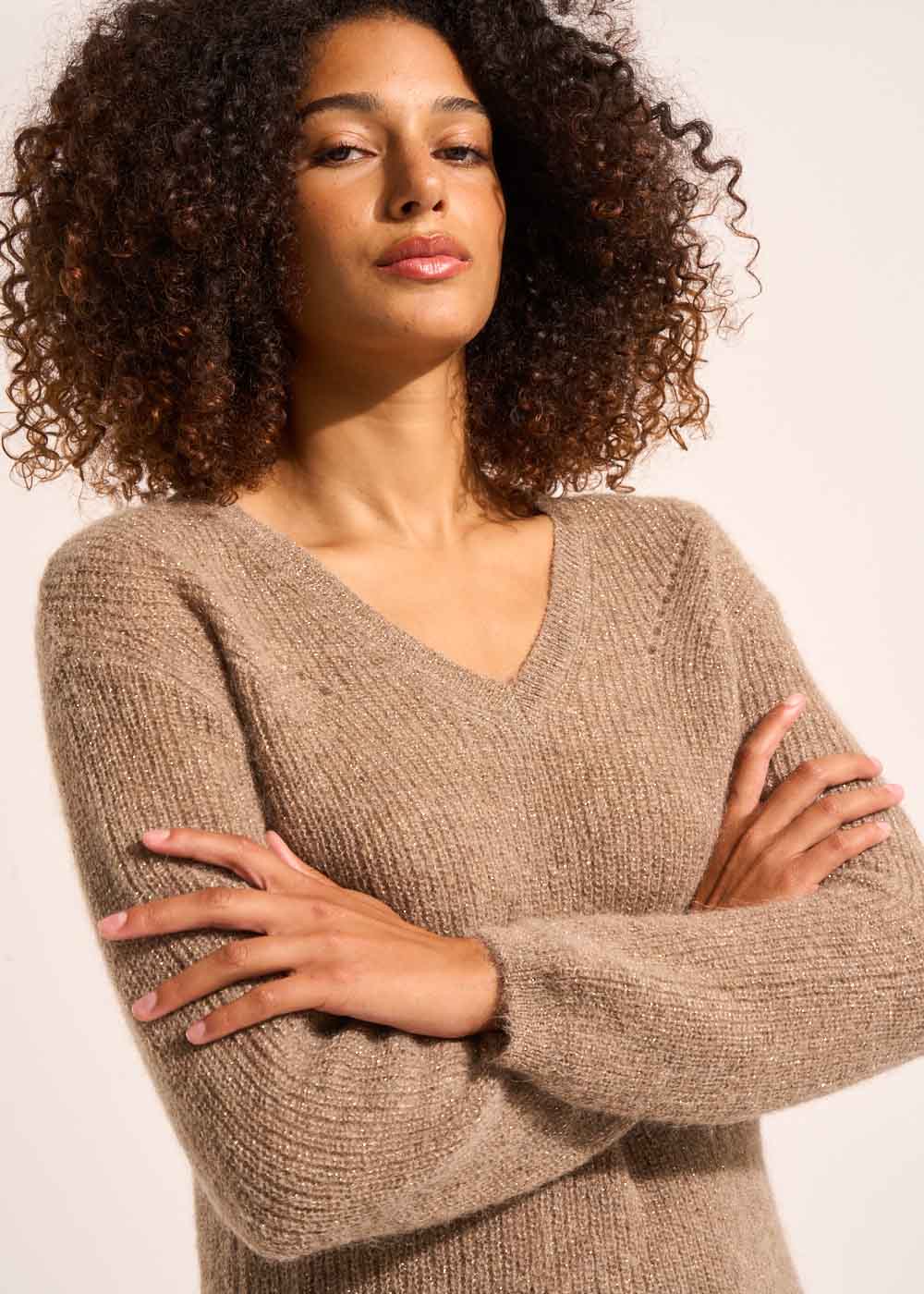 V-neck sweater with 3/4-length sleeves - Sud Express - 5 - Sud Express