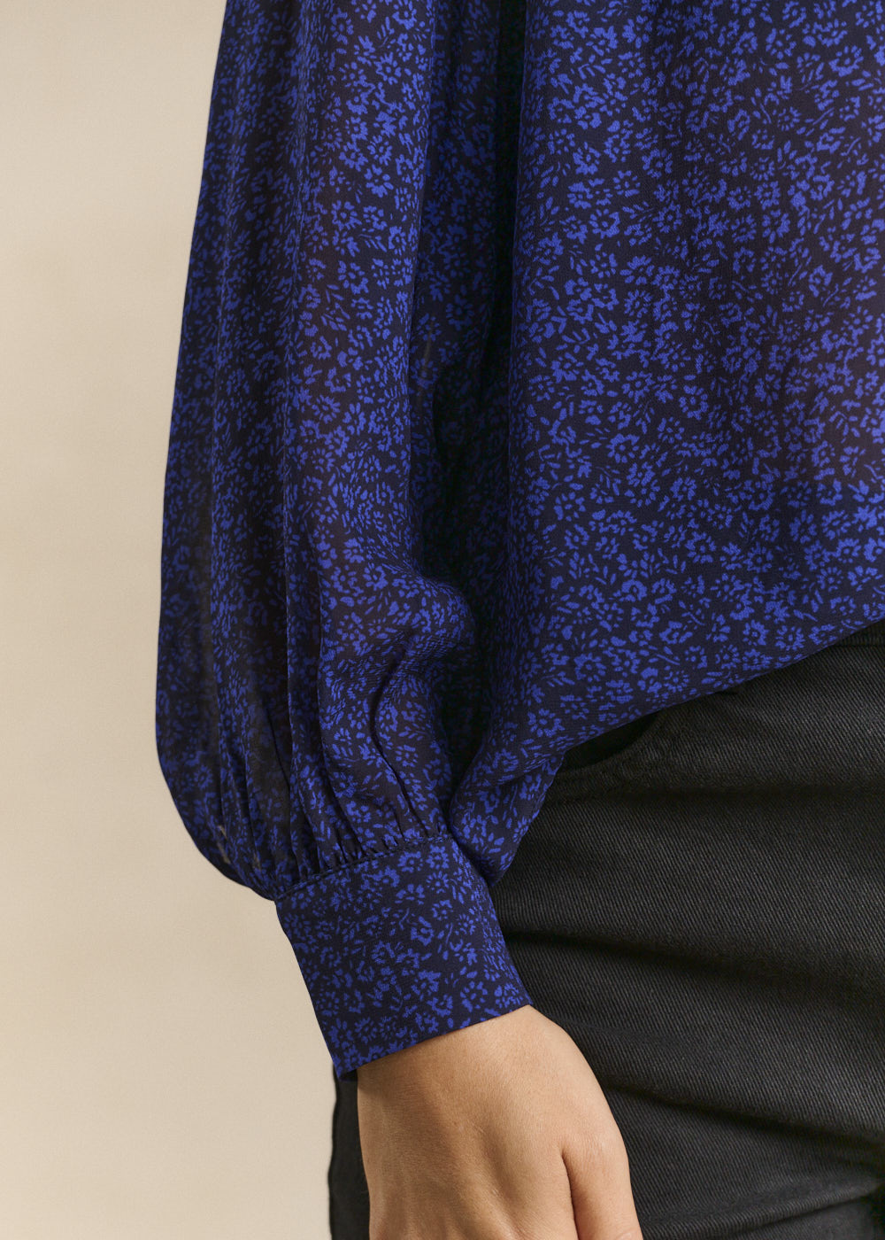 Floral printed top with ruffled collar - Sud Express - 4 - Sud Express