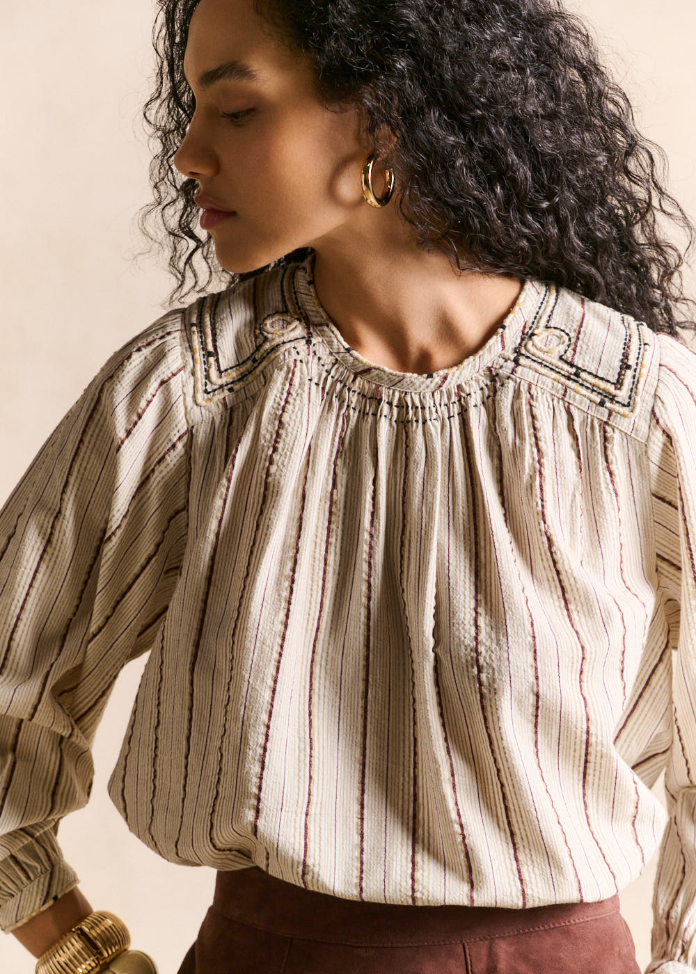 Embroidered round-neck striped blouse - Sud Express - 5 - Sud Express