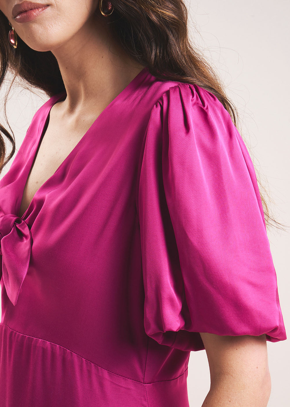 Short dress with a bow - Sud Express - 5 - Sud Express