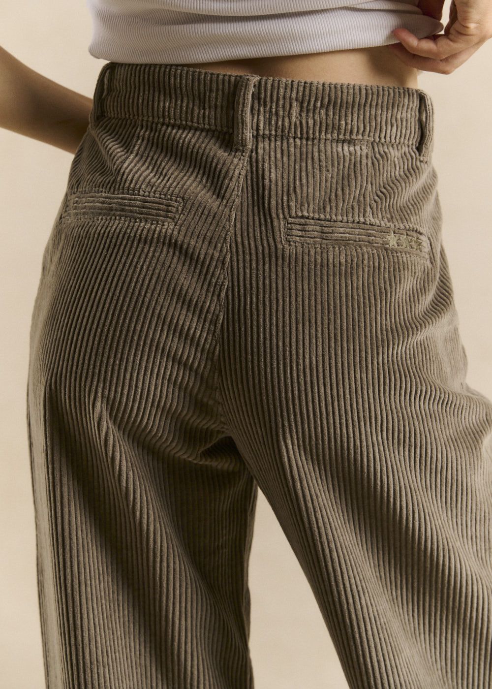 High-waisted cotton velvet wide-leg trousers - Sud Express - 4 - Sud Express
