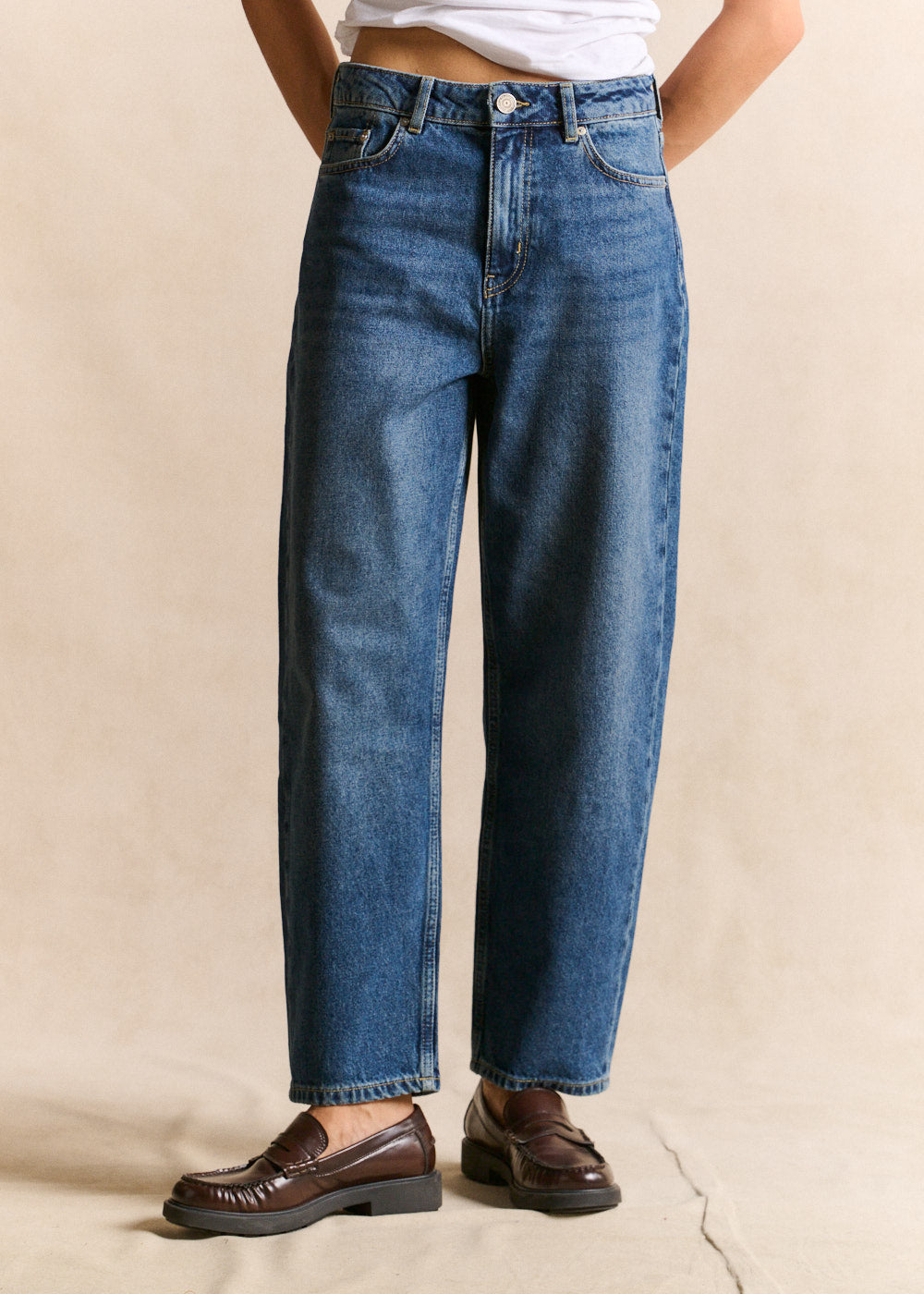 Barrel-cut jeans - Sud Express - 1 - Sud Express