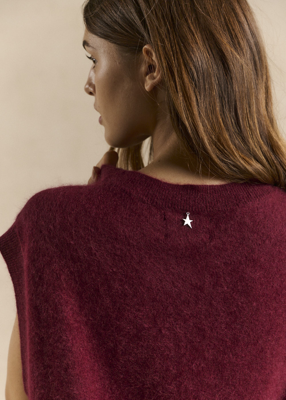 Loose sleeveless sweater in wool and cashmere - Sud Express - 5 - Sud Express
