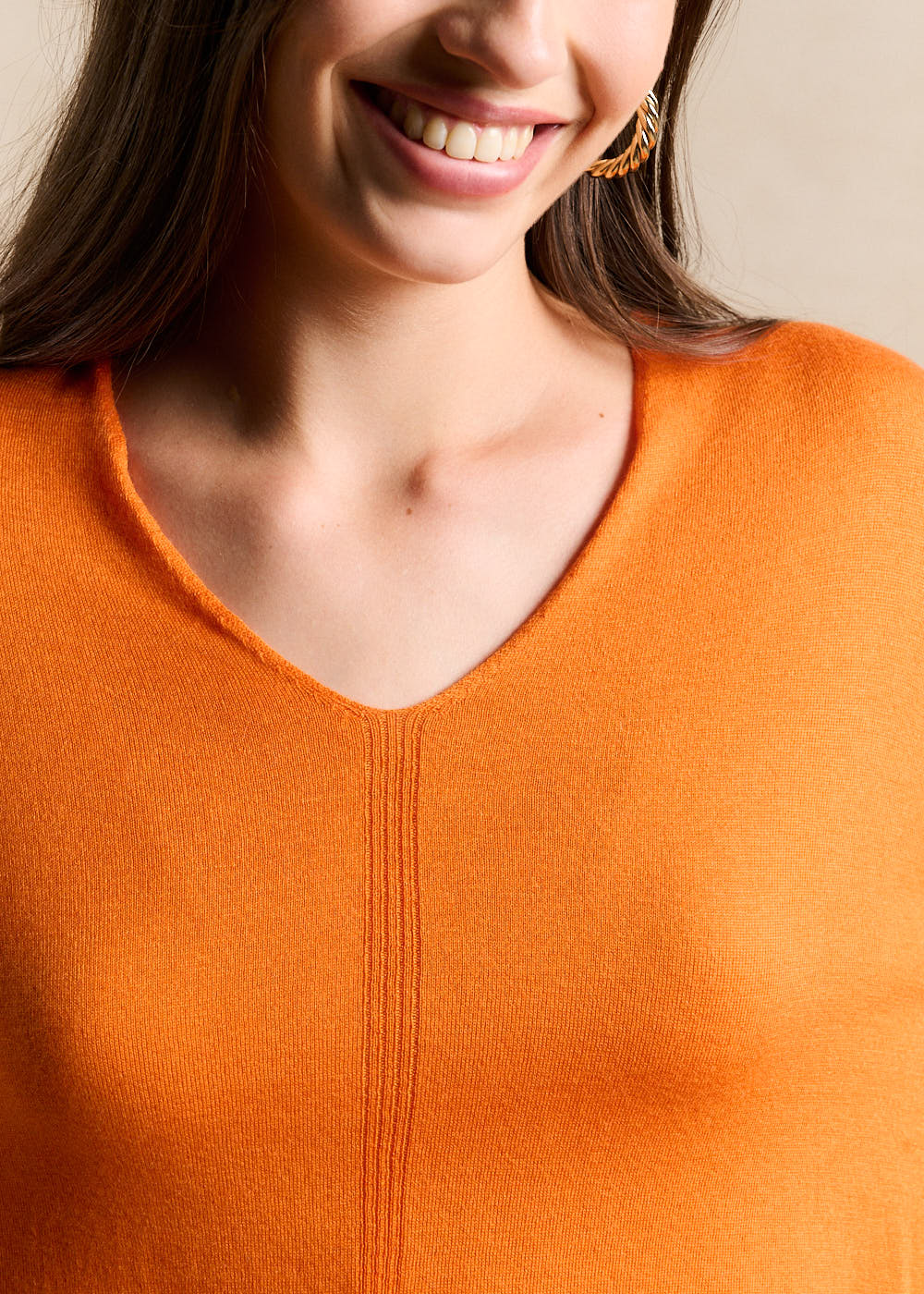 Oversized V-neck jumper with mid-length sleeves - Sud Express - 2 - Sud Express