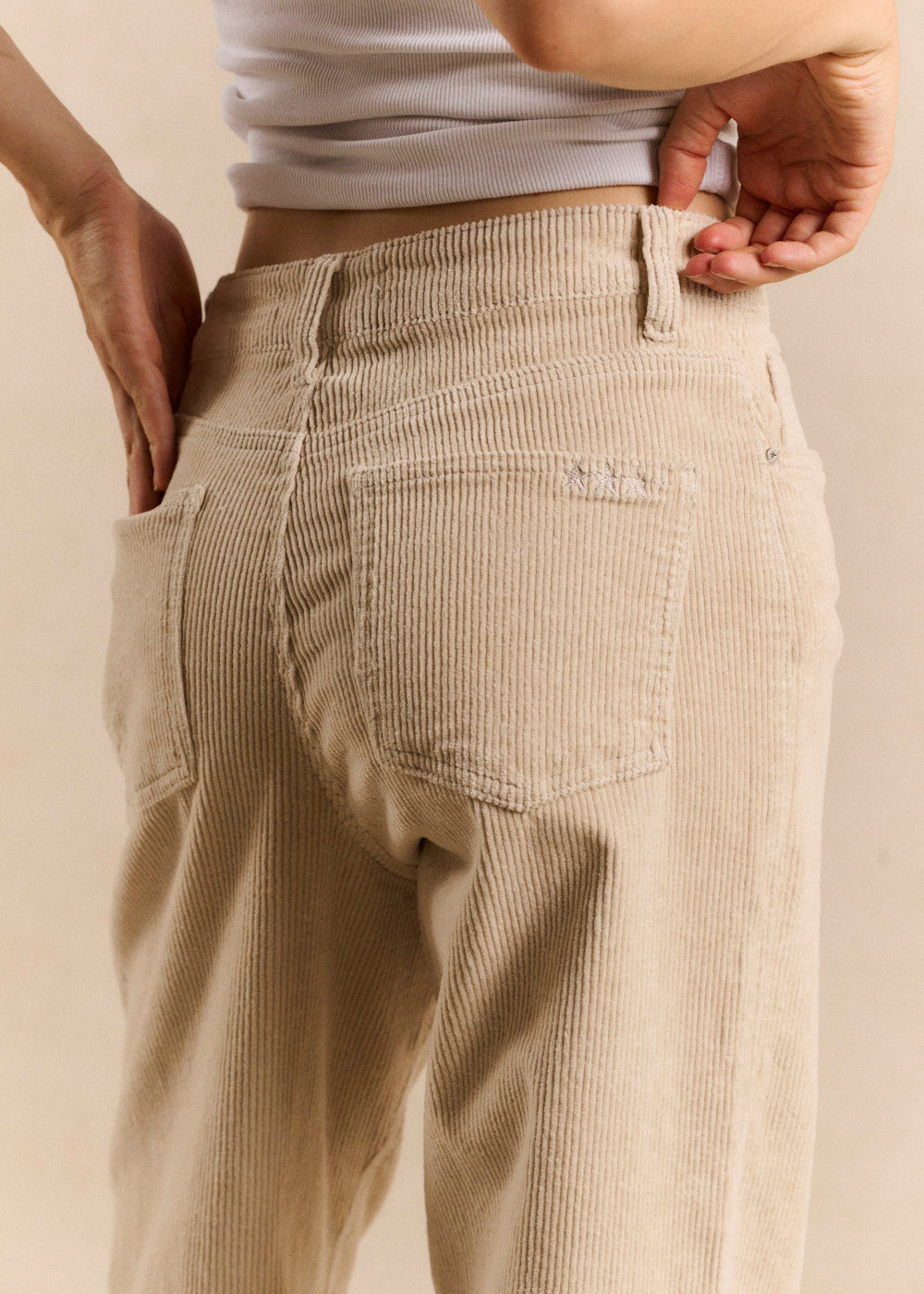 Wide leg velvet pants - Sud Express - 4 - Sud Express