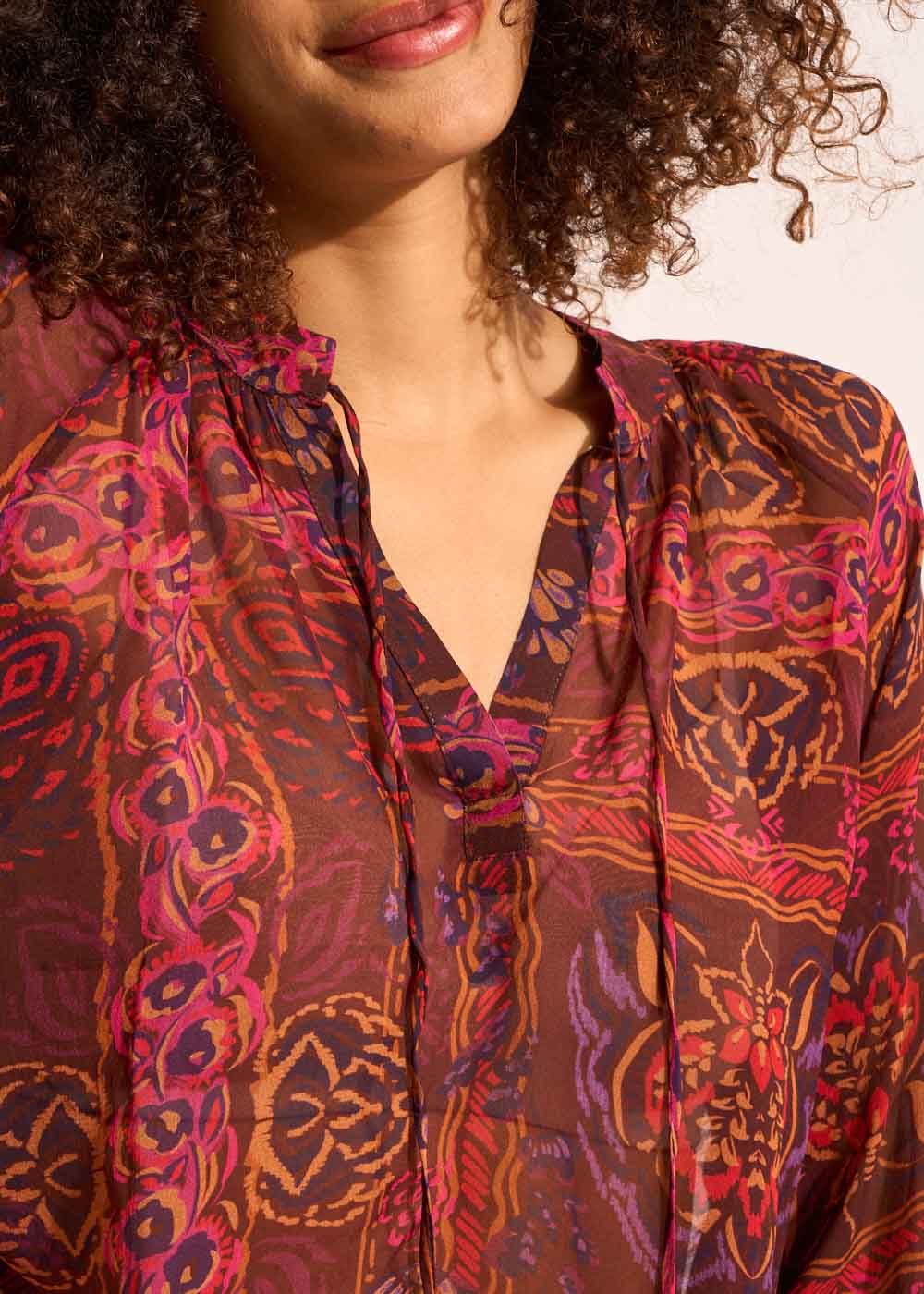 Printed flowing blouse with long puffed sleeves - Sud Express - 2 - Sud Express