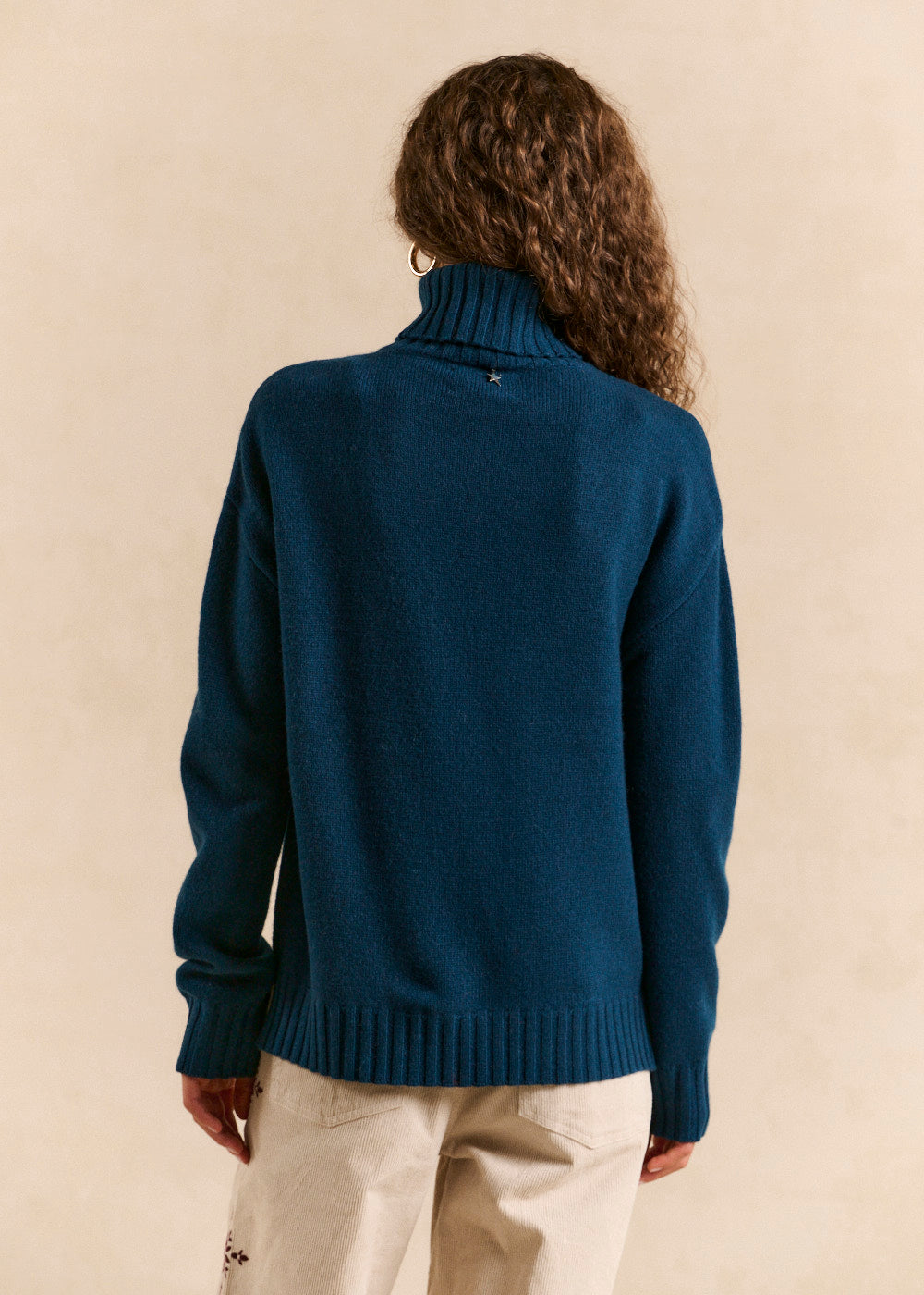 Loose turtleneck wool sweater - Sud Express - 3 - Sud Express
